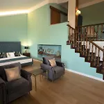 Villamara Luxury Rooms
